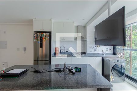 Apartamento à venda com 47m², 2 quartos e 1 vaga Apartamento à venda com 47m², 2 quartos e 1 vagaCozinha e Área de Serviço