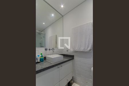 Apartamento à venda com 47m², 2 quartos e 1 vaga Apartamento à venda com 47m², 2 quartos e 1 vagaBanheiro da Suíte