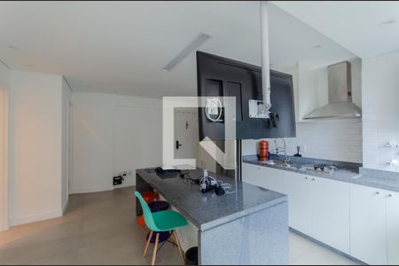 Apartamento à venda com 47m², 2 quartos e 1 vaga Apartamento à venda com 47m², 2 quartos e 1 vagaCozinha e Área de Serviço