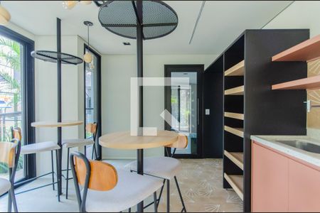 Apartamento à venda com 47m², 2 quartos e 1 vaga Apartamento à venda com 47m², 2 quartos e 1 vagaÁrea comum - Salão de festas/Gourmet