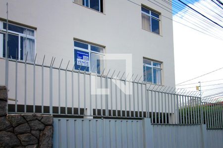 Apartamento à venda com 70m², 3 quartos e 2 vagasFachada