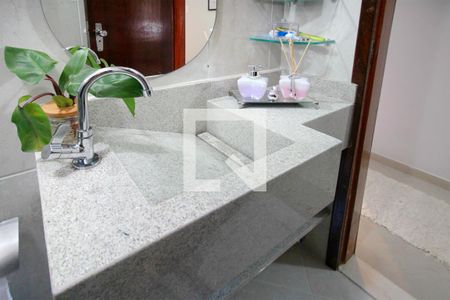 Apartamento à venda com 70m², 3 quartos e 2 vagasBanheiro