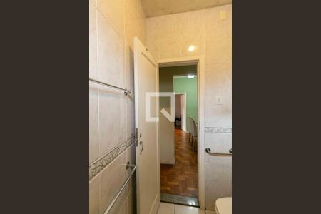 Apartamento à venda com 84m², 3 quartos e sem vaga Apartamento à venda com 84m², 3 quartos e sem vagaBanheiro