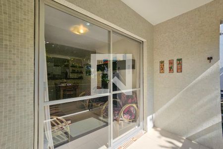 Apartamento para alugar com 70m², 3 quartos e 2 vagasVaranda