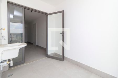 Apartamento à venda com 157m², 3 quartos e 2 vagas Apartamento à venda com 157m², 3 quartos e 2 vagasÁrea de Serviço