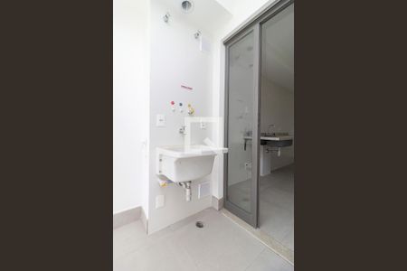 Apartamento à venda com 157m², 3 quartos e 2 vagas Apartamento à venda com 157m², 3 quartos e 2 vagasÁrea de Serviço