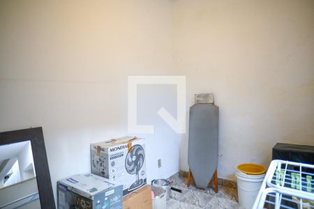 Casa à venda com 140m², 3 quartos e 1 vaga Casa à venda com 140m², 3 quartos e 1 vagaCloset