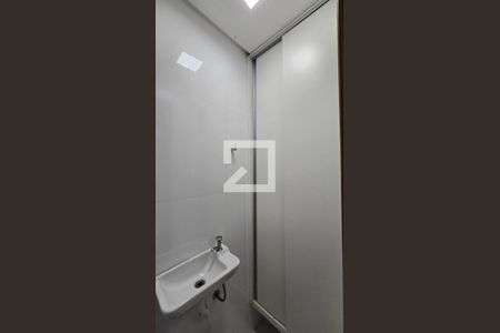 Casa para alugar com 150m², 4 quartos e 2 vagas Casa para alugar com 150m², 4 quartos e 2 vagasBanheiro de serviço