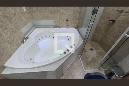 Casa para alugar com 150m², 4 quartos e 2 vagas Casa para alugar com 150m², 4 quartos e 2 vagasDetalhe do Banheiro da Suíte