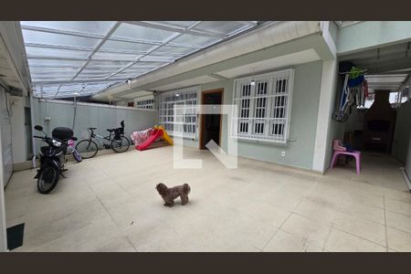 Casa para alugar com 150m², 4 quartos e 2 vagas Casa para alugar com 150m², 4 quartos e 2 vagasGaragem