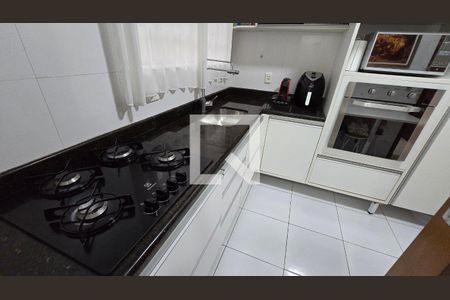 Casa para alugar com 150m², 4 quartos e 2 vagas Casa para alugar com 150m², 4 quartos e 2 vagasDetalhe da cozinha