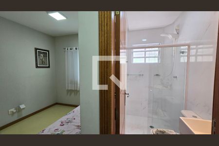 Casa para alugar com 150m², 4 quartos e 2 vagas Casa para alugar com 150m², 4 quartos e 2 vagasQuarto 2 - Suíte