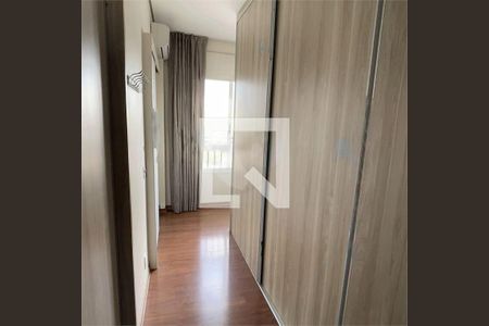 Apartamento à venda com 246m², 3 quartos e 3 vagas