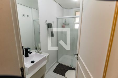Apartamento à venda com 147m², 3 quartos e 3 vagas Apartamento à venda com 147m², 3 quartos e 3 vagasBanheiro da Suíte 1