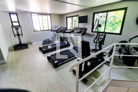 Apartamento à venda com 147m², 3 quartos e 3 vagas Apartamento à venda com 147m², 3 quartos e 3 vagasÁrea comum - Academia