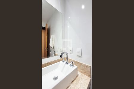 Apartamento à venda com 79m², 3 quartos e 1 vaga Apartamento à venda com 79m², 3 quartos e 1 vagaBanheiro Social