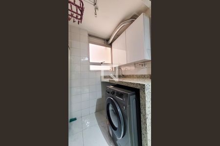 Apartamento à venda com 79m², 3 quartos e 1 vaga Apartamento à venda com 79m², 3 quartos e 1 vagaLavanderia