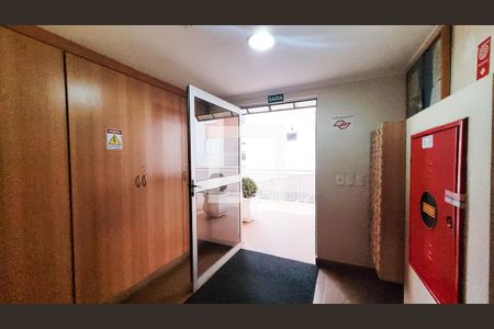 Apartamento à venda com 79m², 3 quartos e 1 vaga Apartamento à venda com 79m², 3 quartos e 1 vagaHall de entrada