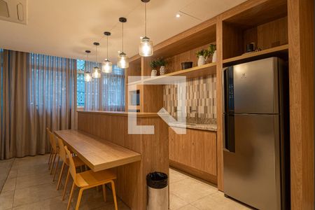 Apartamento à venda com 67m², 1 quarto e 1 vaga Apartamento à venda com 67m², 1 quarto e 1 vagaÁrea comum - Salão de festas