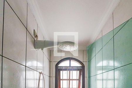 Casa à venda com 282m², 4 quartos e 2 vagasBanheiro Social