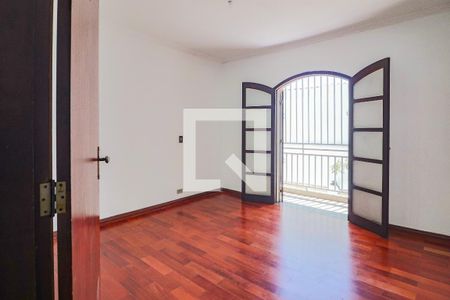 Casa à venda com 282m², 4 quartos e 2 vagasQuarto 3 - Suite 2