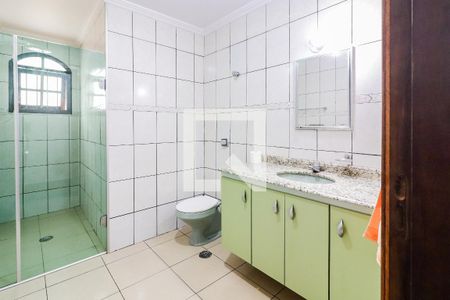 Casa à venda com 282m², 4 quartos e 2 vagasBanheiro Social