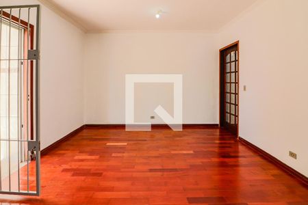 Casa à venda com 282m², 4 quartos e 2 vagasQuarto 4 / Salão