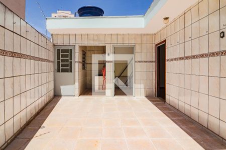 Casa à venda com 282m², 4 quartos e 2 vagasLavanderia