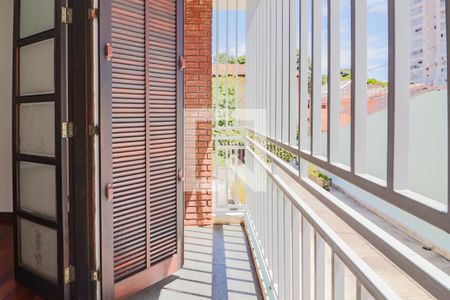 Casa à venda com 282m², 4 quartos e 2 vagasQuarto 2 - Suite 1