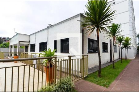 Apartamento para alugar com 42m², 2 quartos e 1 vaga Apartamento para alugar com 42m², 2 quartos e 1 vagaSalão de Festas