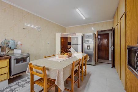 Casa à venda com 450m², 3 quartos e 6 vagasCozinha