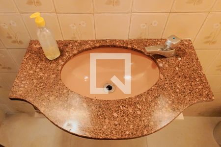 Casa à venda com 450m², 3 quartos e 6 vagasLavabo