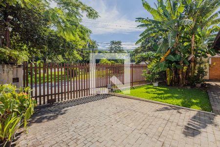 Casa à venda com 450m², 3 quartos e 6 vagasGaragem