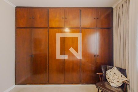 Casa à venda com 450m², 3 quartos e 6 vagasSuíte 3