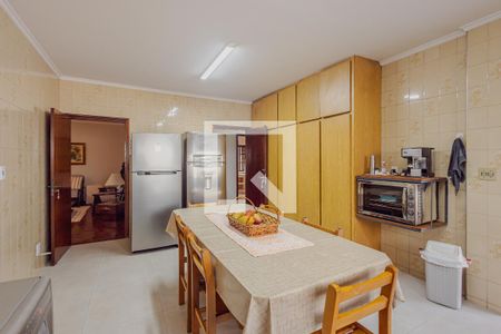 Casa à venda com 450m², 3 quartos e 6 vagasCozinha