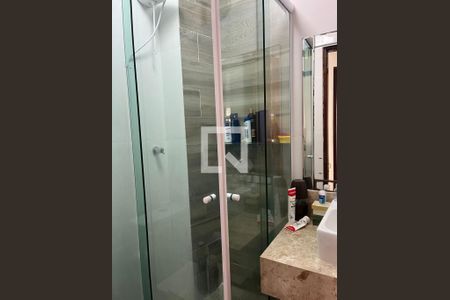 Apartamento à venda com 79m², 2 quartos e 1 vaga Apartamento à venda com 79m², 2 quartos e 1 vagaBanheiro