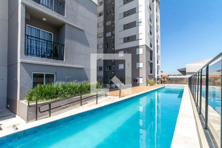 Apartamento à venda com 42m², 2 quartos e 1 vaga Apartamento à venda com 42m², 2 quartos e 1 vagaÁrea comum - Piscina