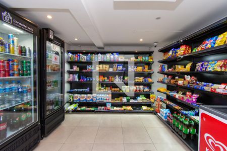 Apartamento à venda com 42m², 2 quartos e 1 vaga Apartamento à venda com 42m², 2 quartos e 1 vagaMini mercado