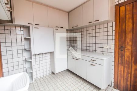 Casa de condomínio à venda com 445m², 3 quartos e 4 vagasÁrea de Serviço