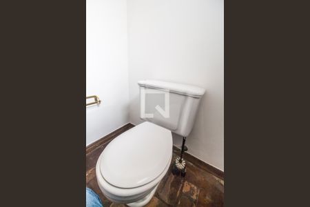 Casa de condomínio à venda com 445m², 3 quartos e 4 vagasLavabo