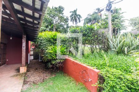 Casa de condomínio à venda com 445m², 3 quartos e 4 vagasQuintal