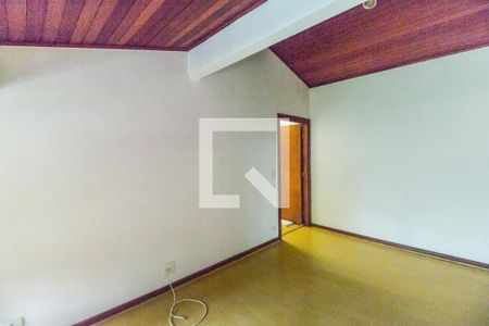 Casa de condomínio à venda com 445m², 3 quartos e 4 vagasSala de TV