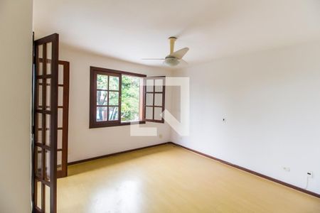 Casa de condomínio à venda com 445m², 3 quartos e 4 vagasSuíte master