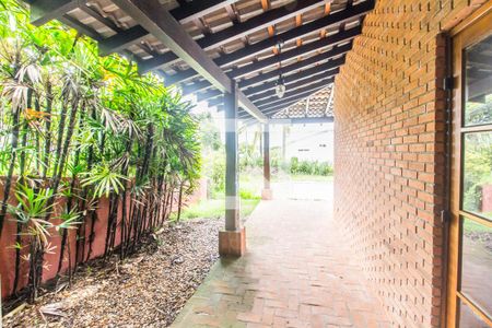 Casa de condomínio à venda com 445m², 3 quartos e 4 vagasVaranda