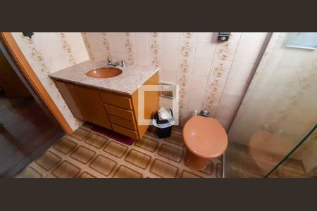 Apartamento à venda com 79m², 2 quartos e 1 vaga Apartamento à venda com 79m², 2 quartos e 1 vagaBanheiro