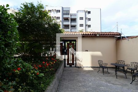 Apartamento para alugar com 105m², 2 quartos e 1 vaga Apartamento para alugar com 105m², 2 quartos e 1 vagaFachada