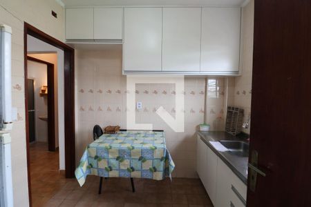 Apartamento para alugar com 105m², 2 quartos e 1 vaga Apartamento para alugar com 105m², 2 quartos e 1 vagaCozinha