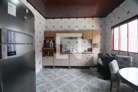 Casa à venda com 100m², 2 quartos e 1 vagaCozinha - Armários