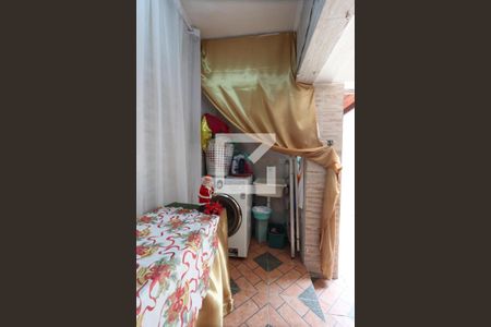 Casa à venda com 350m², 4 quartos e 2 vagasLavanderia