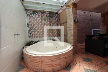 Casa à venda com 350m², 4 quartos e 2 vagasJacuzzi